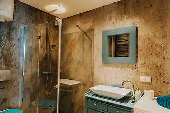 Bently Old Town Hotel 4*