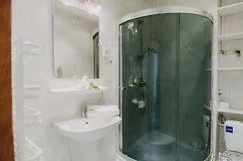 Bently Old Town Hotel 4*